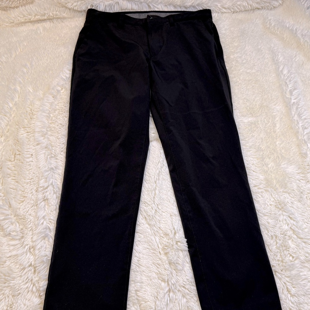 Men’s FLX Black Pants with Straight Leg Cut 34”W x 30”L slim fit stretchy